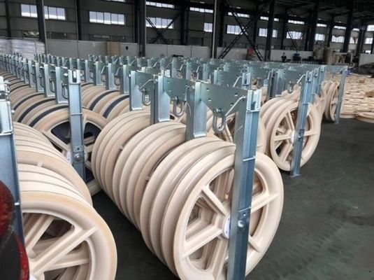 kopen 660 mm Diameter Triple-Sheave Nylon Stringing Block voor Pilot Draadtouw Transmissie Lijn Stringing Tool online manufacture