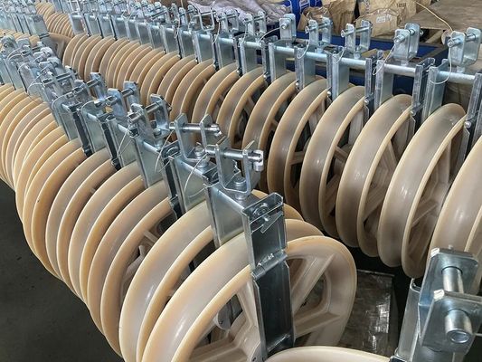 kopen 822mm Zware Kabel Katrolblok met Grote Diameter en Nylon Wiel voor Overhead Lijnconstructie online manufacture