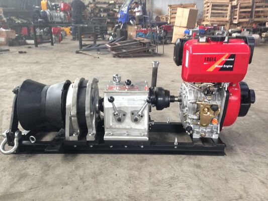 kopen Dieselaangedreven kabelliertrekker met een capaciteit van 5 ton en hoge snelheid voor installatie van transmissielijnen online manufacture