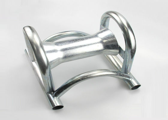 kopen Het Type van het Staalbrug van het zinkplateren Kabelrol voor Kabelinstallatie online manufacture